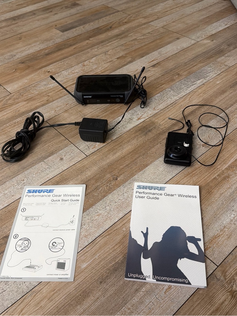 SHURE PGX1 TRANSMITER W/MIC AND SHURE PGX4 WIRELESS RECEIVER, AC ADAPTOR